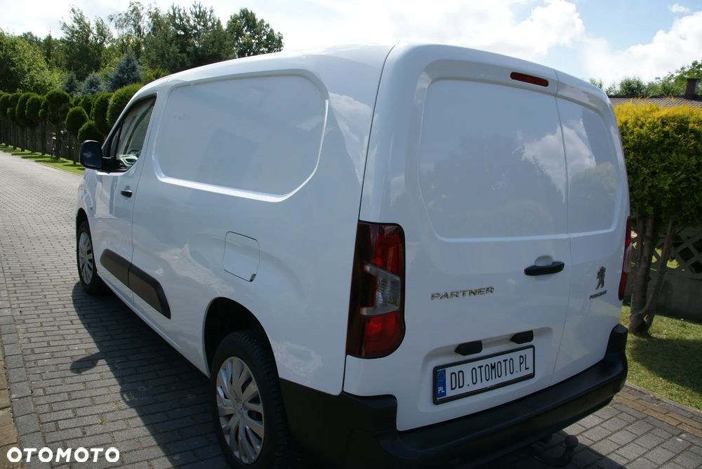 Peugeot Partner L2 - 16