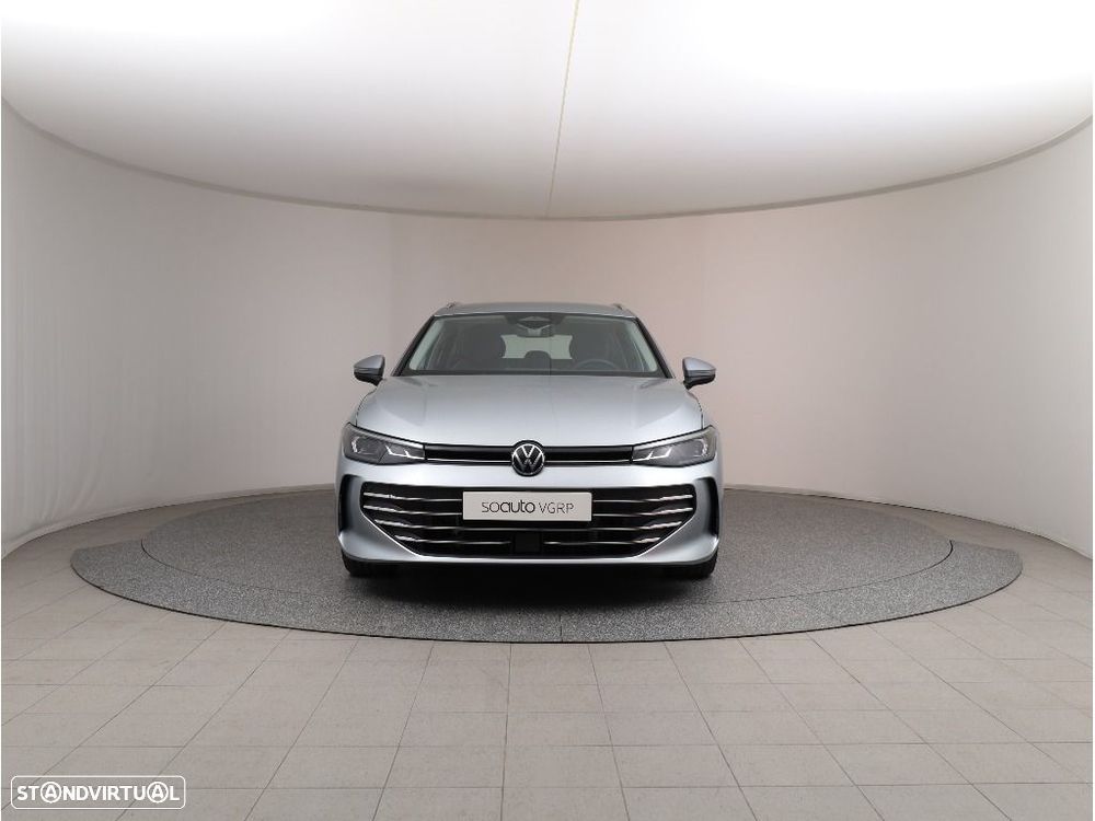 VW Passat Variant 1.5 TSI eHybrid Business DSG - 12