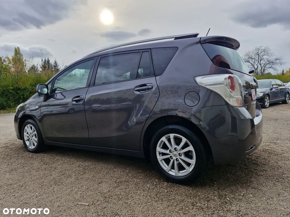 Toyota Verso 09-13 - 3