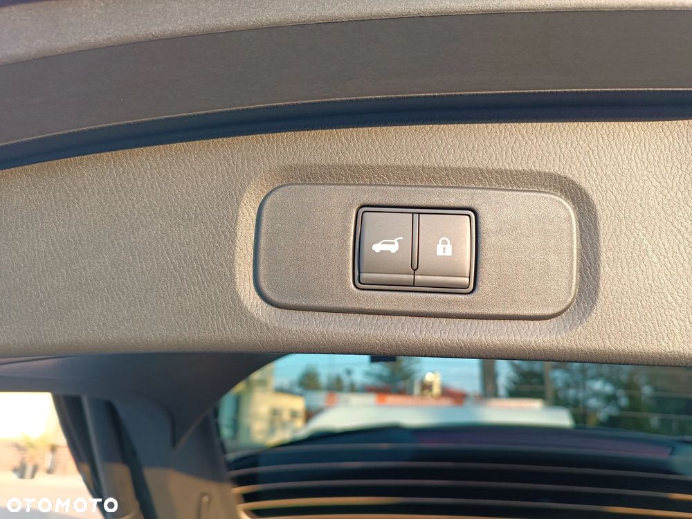 Nissan Qashqai - 32