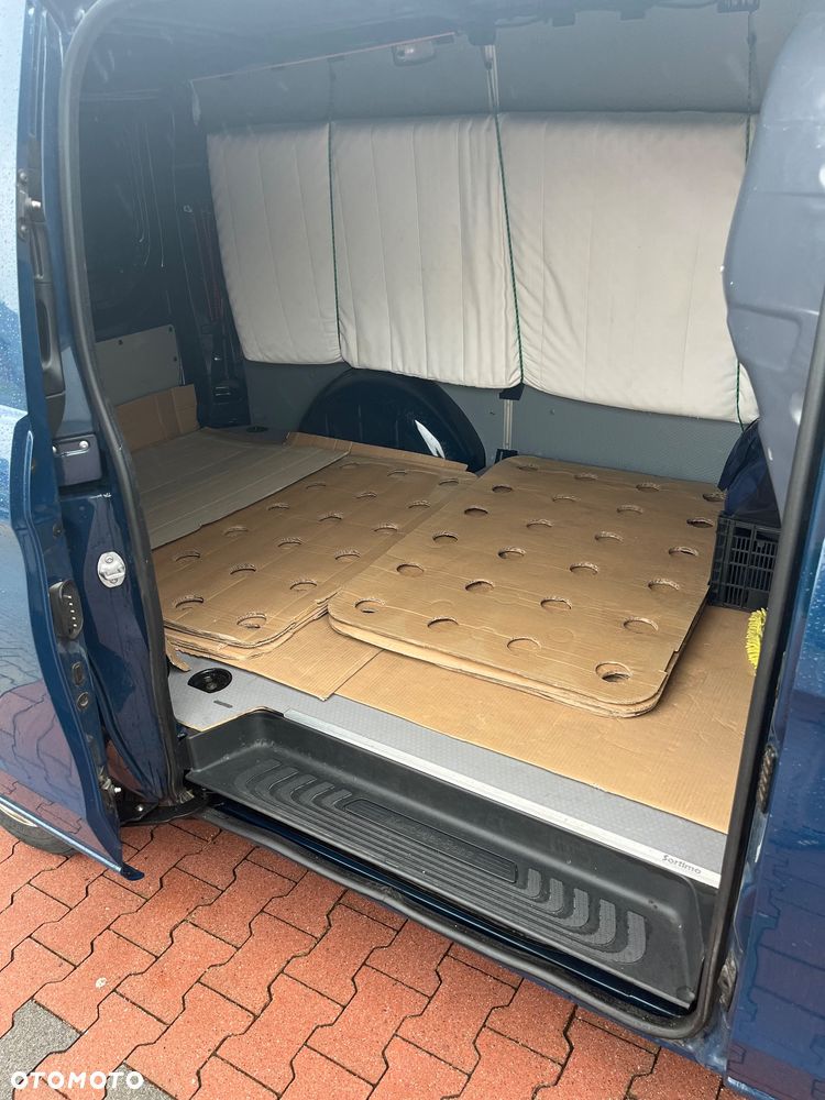 Mercedes-Benz Vito - 13