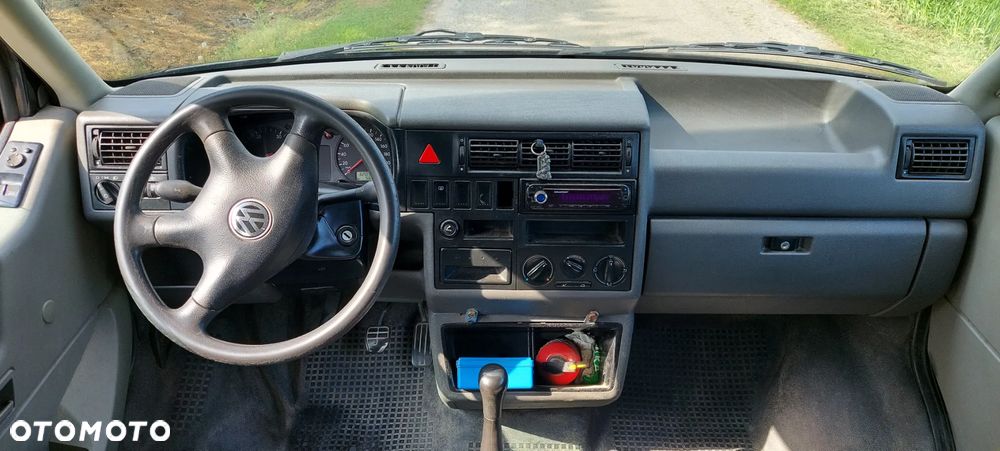 Volkswagen Transporter - 10
