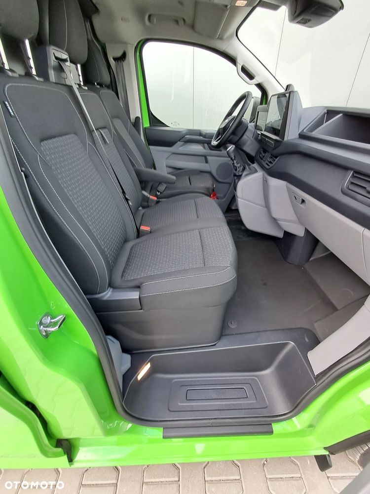 Ford Transit Custom - 13