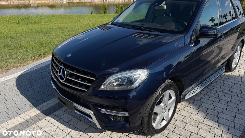 Mercedes-Benz ML - 10