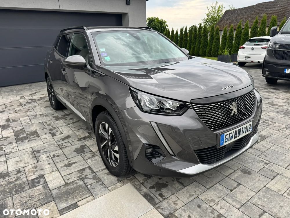 Peugeot 2008 PureTech 130 Allure - 4
