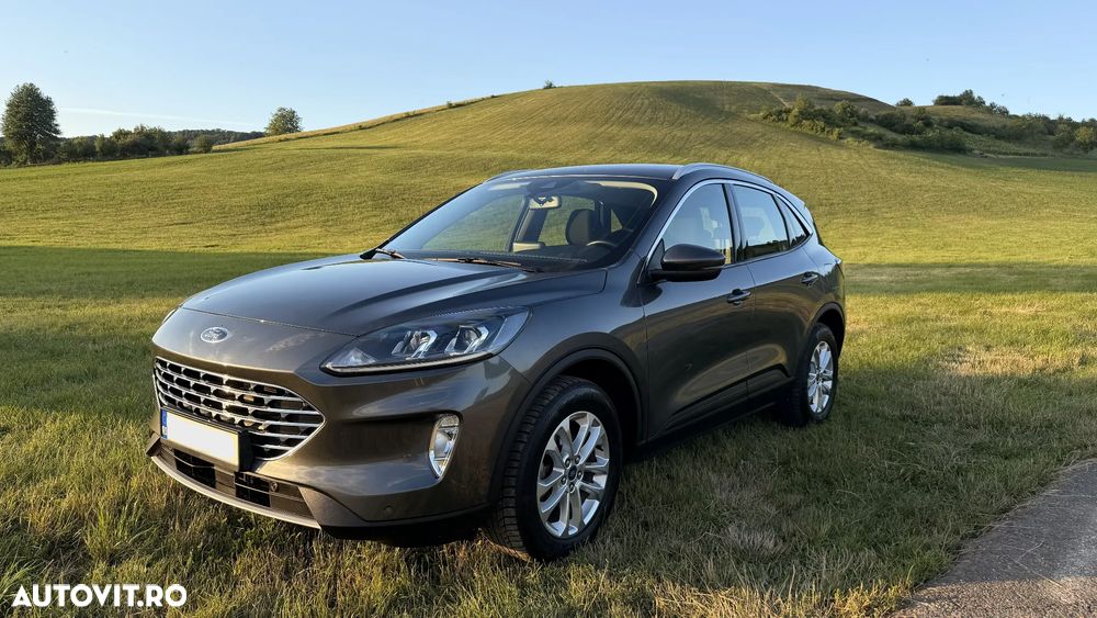 Ford Kuga 2.5 Duratec FHEV FWD Titanium - 1
