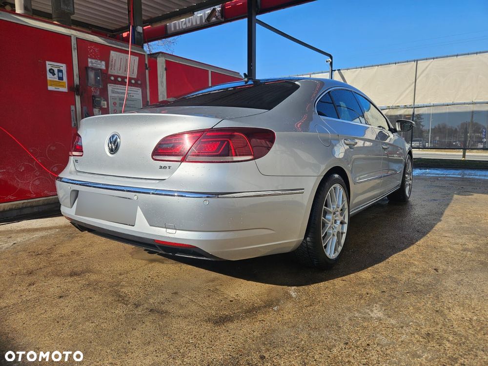 Volkswagen Passat 2.0 TSI Highline DSG - 6