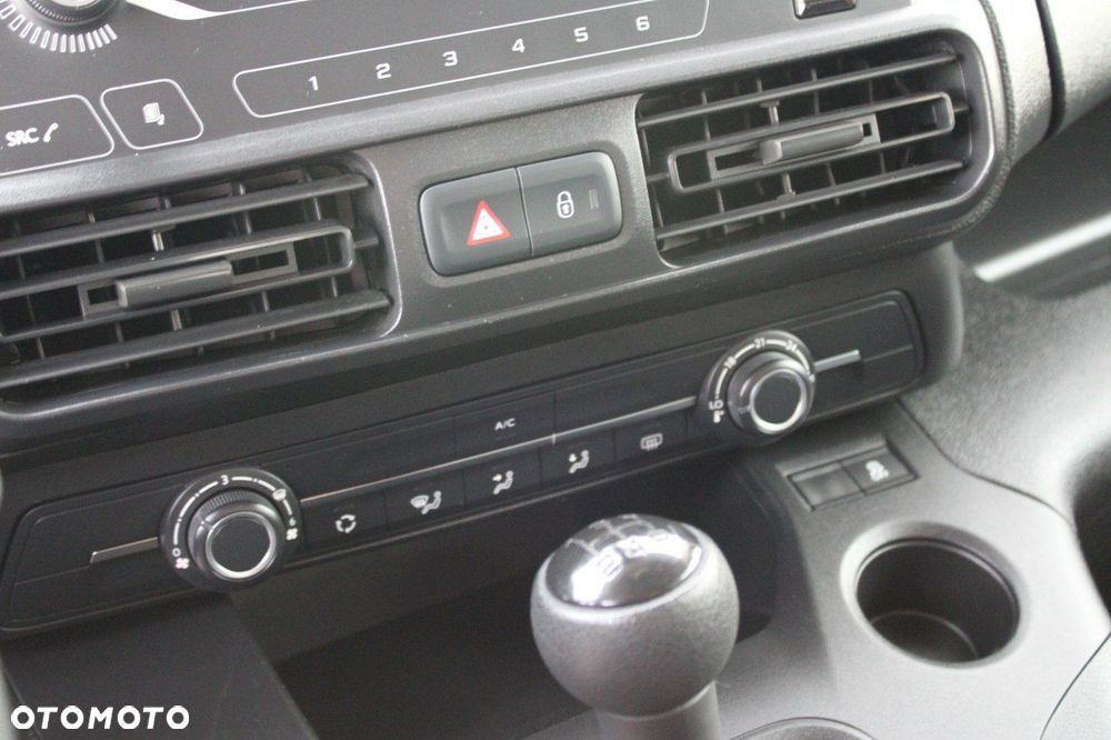 Toyota Proace City - 20