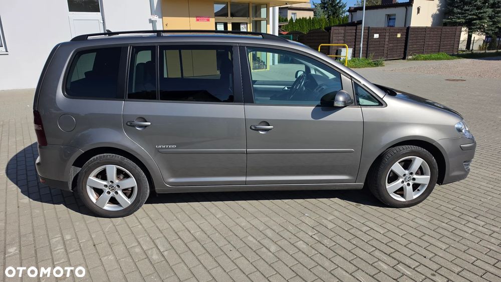 Volkswagen Touran 1.6 United - 5