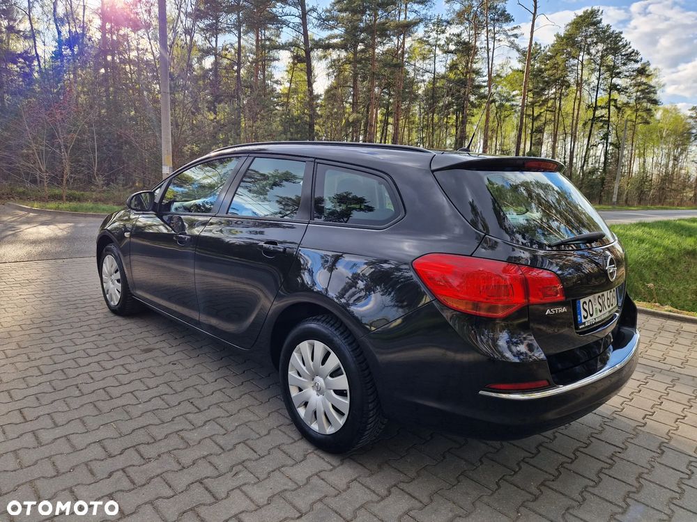 Opel Astra - 8