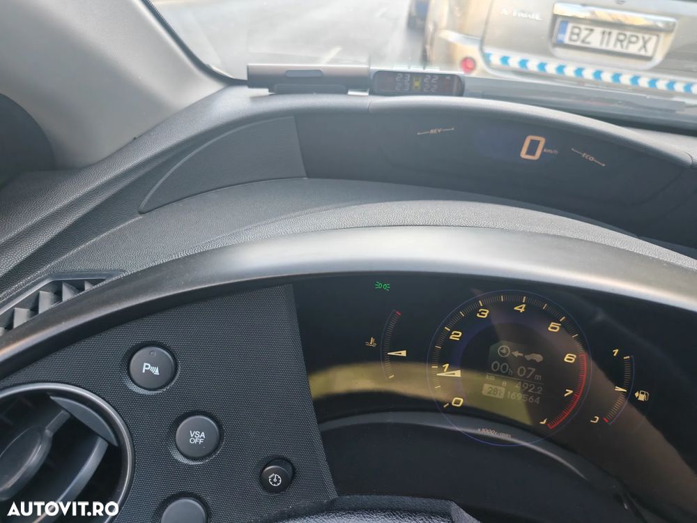 Honda Civic 1.4i-DSi - 8