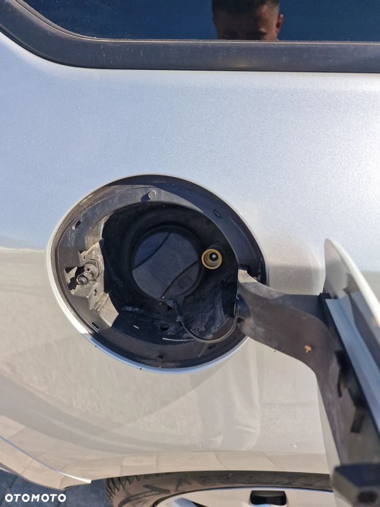 Opel Astra IV 1.4 T Essentia EU6 - 14