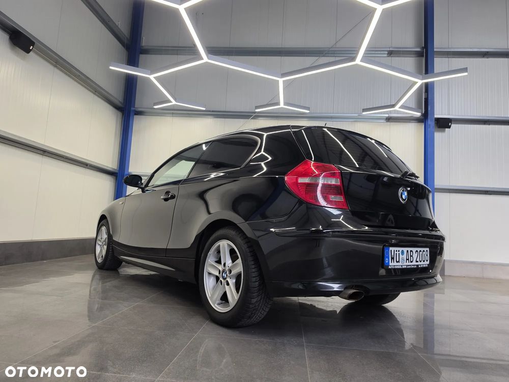 BMW Seria 1 116d DPF Edition Lifestyle - 12