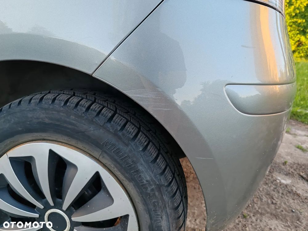 Toyota Yaris 1.0 Luna - 5