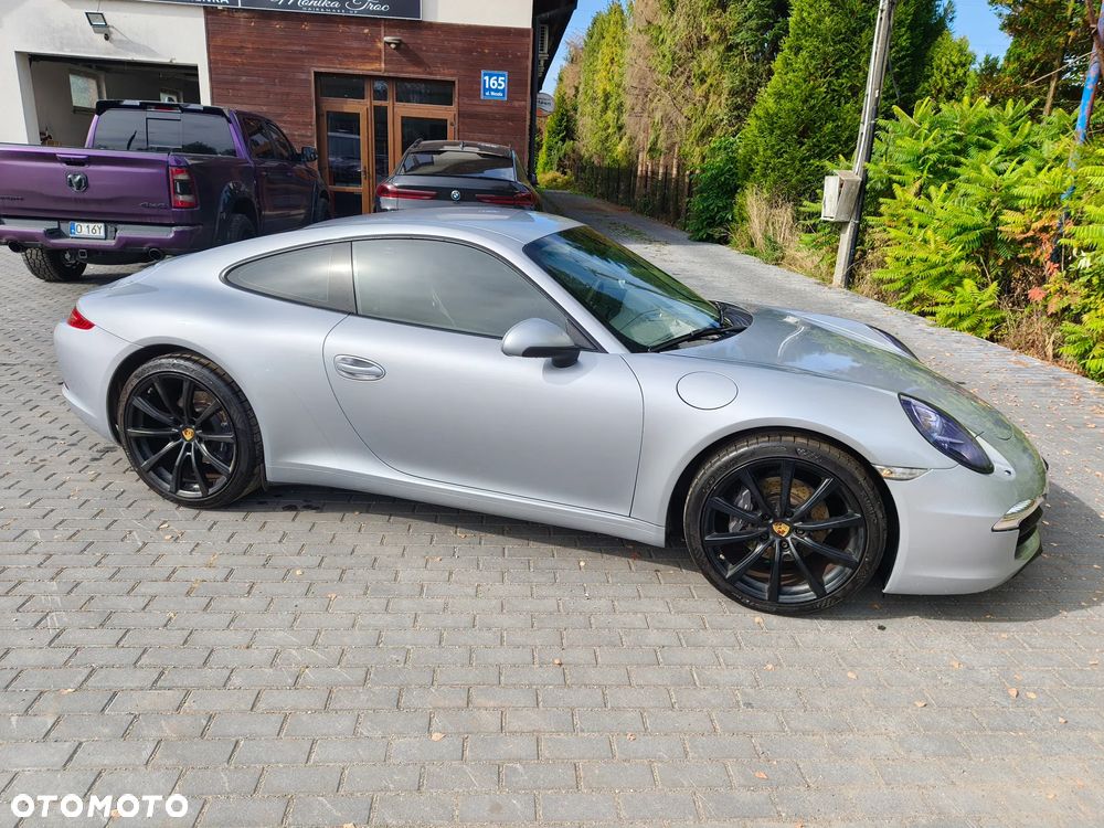 Porsche 911 Carrera 4 PDK - 16