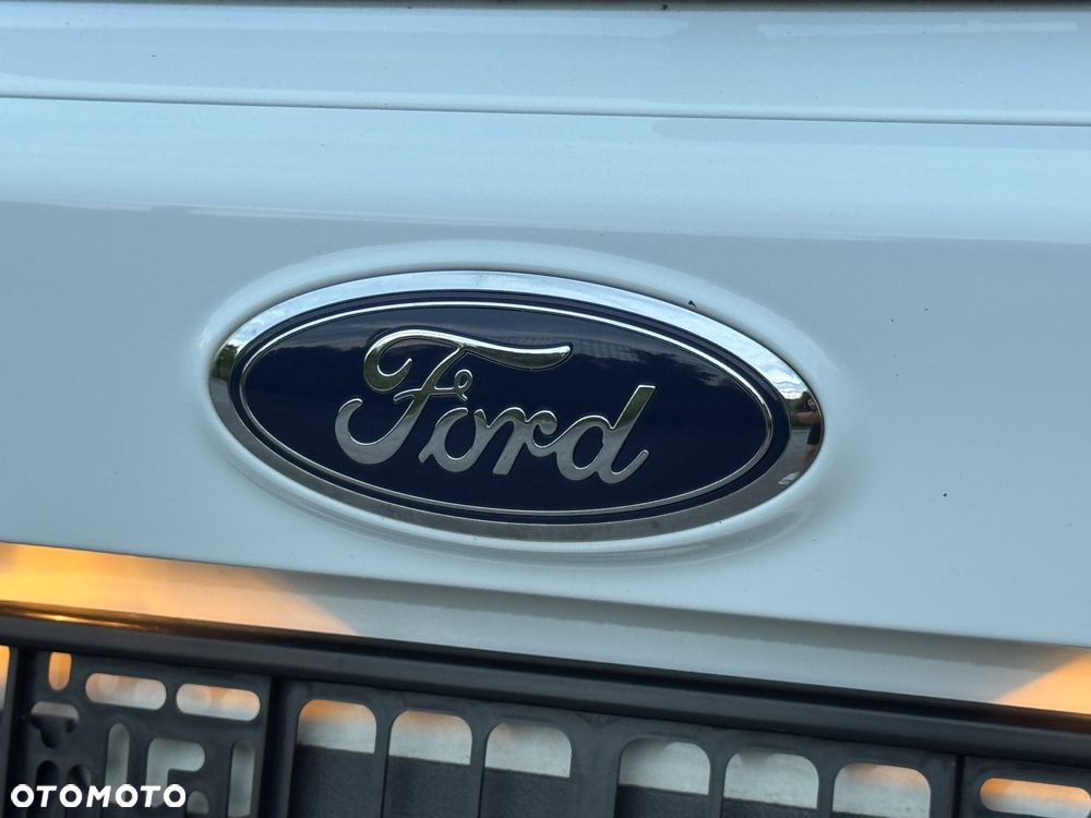 Ford Kuga 2.0 TDCi 4x4 ST-Line - 14