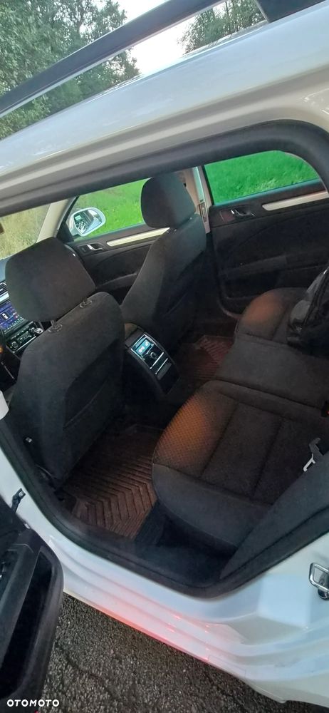 Skoda Superb 2.0 TDI Ambition - 6