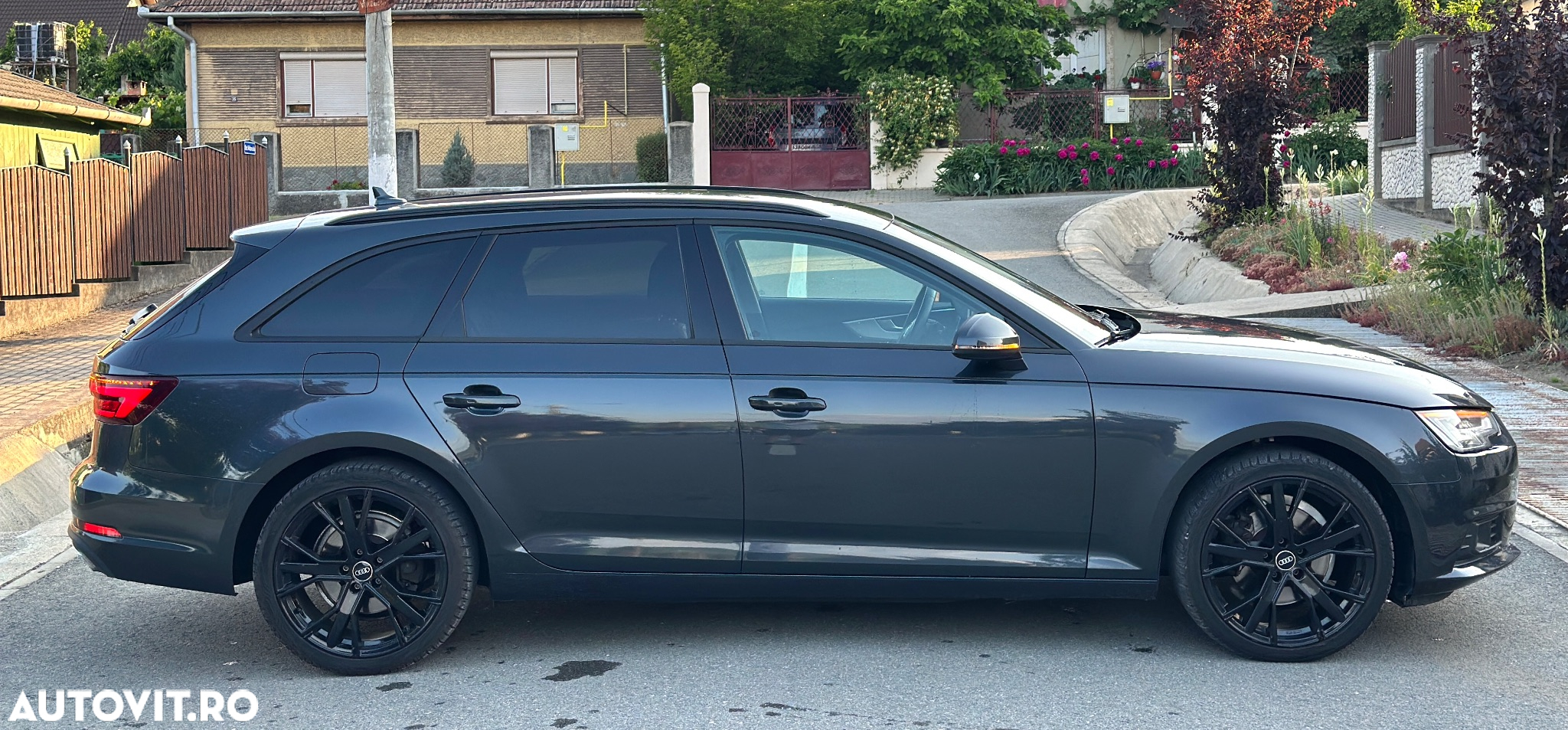 Audi A4 Avant 2.0 TDI ultra S tronic Design - 6