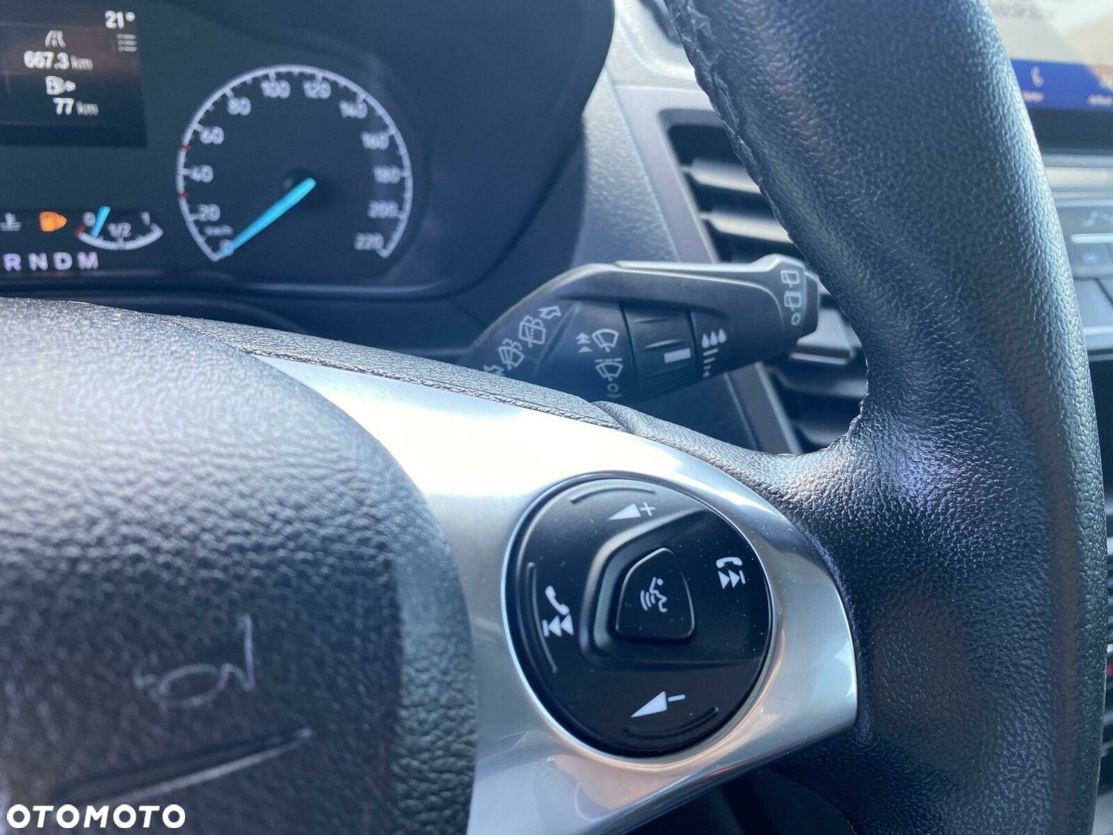 Ford Transit Connect - 21