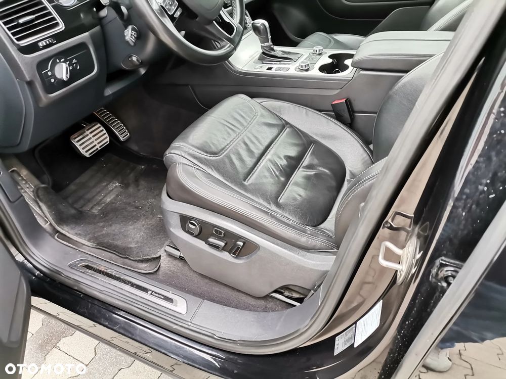 Volkswagen Touareg - 19