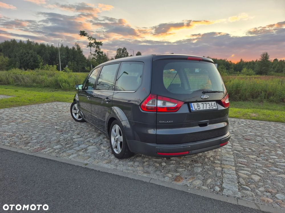 Ford Galaxy 2.3 Ghia - 4
