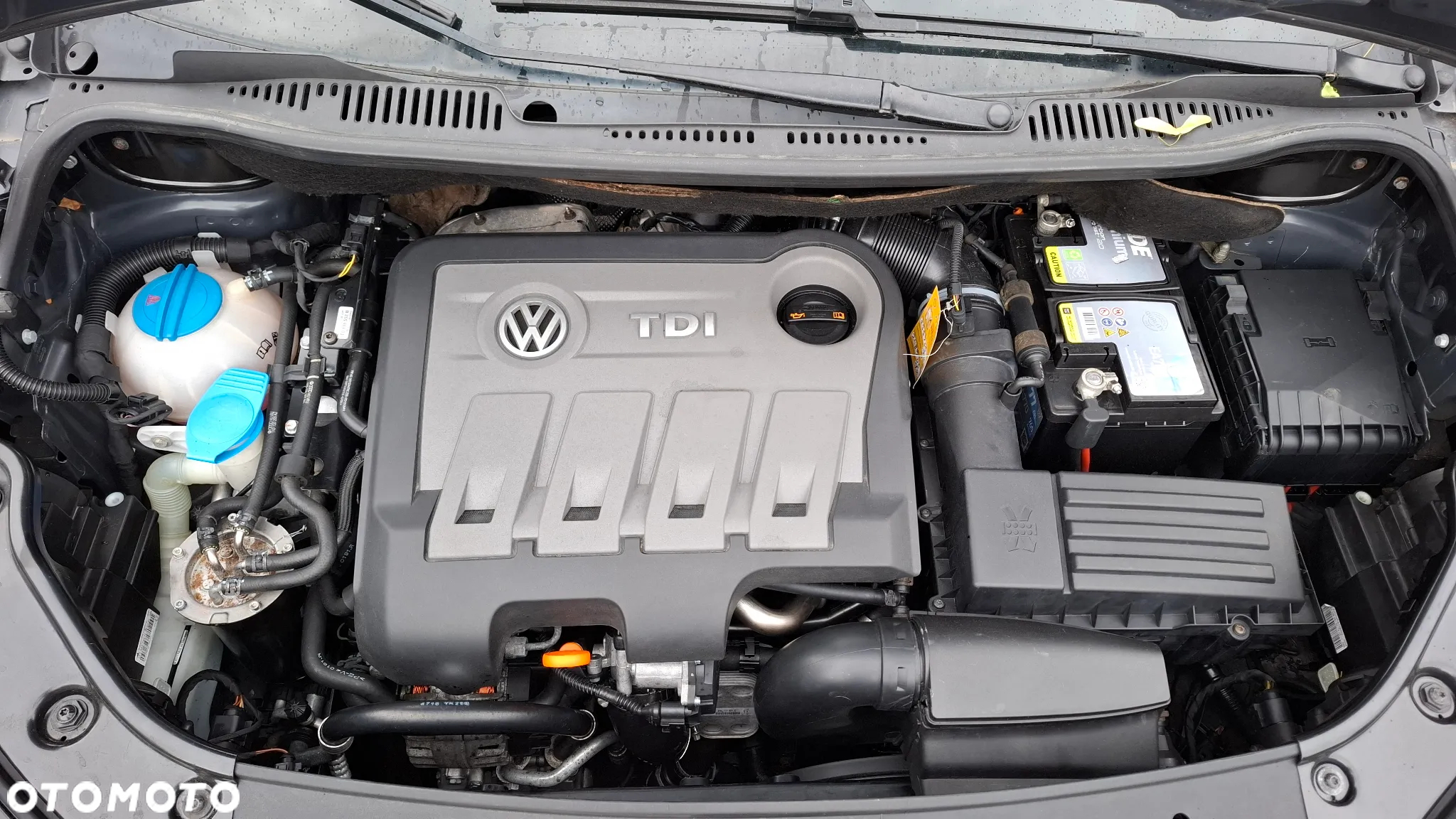 Volkswagen Touran 2.0 TDI DSG Highline - 25