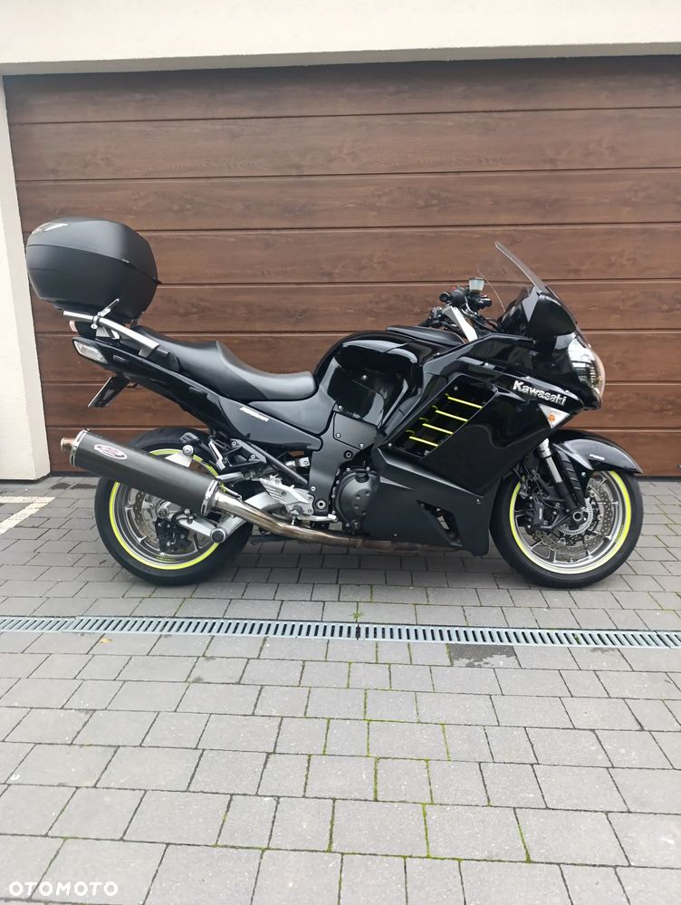 Kawasaki GTR - 2