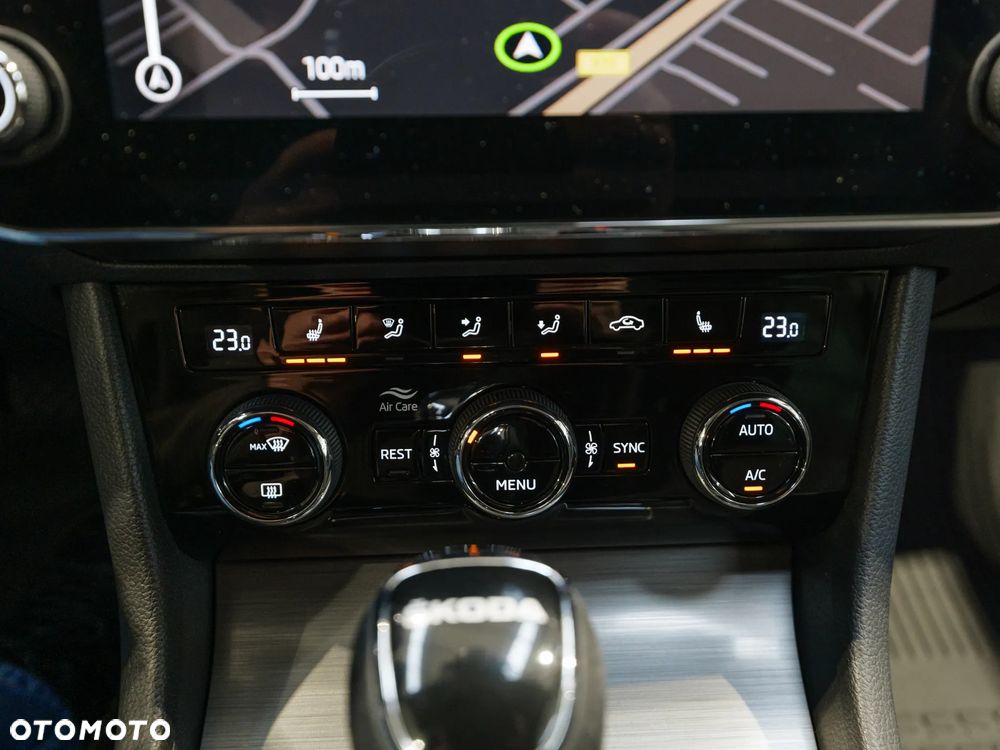 Skoda Superb 2.0 TSI Style DSG - 29