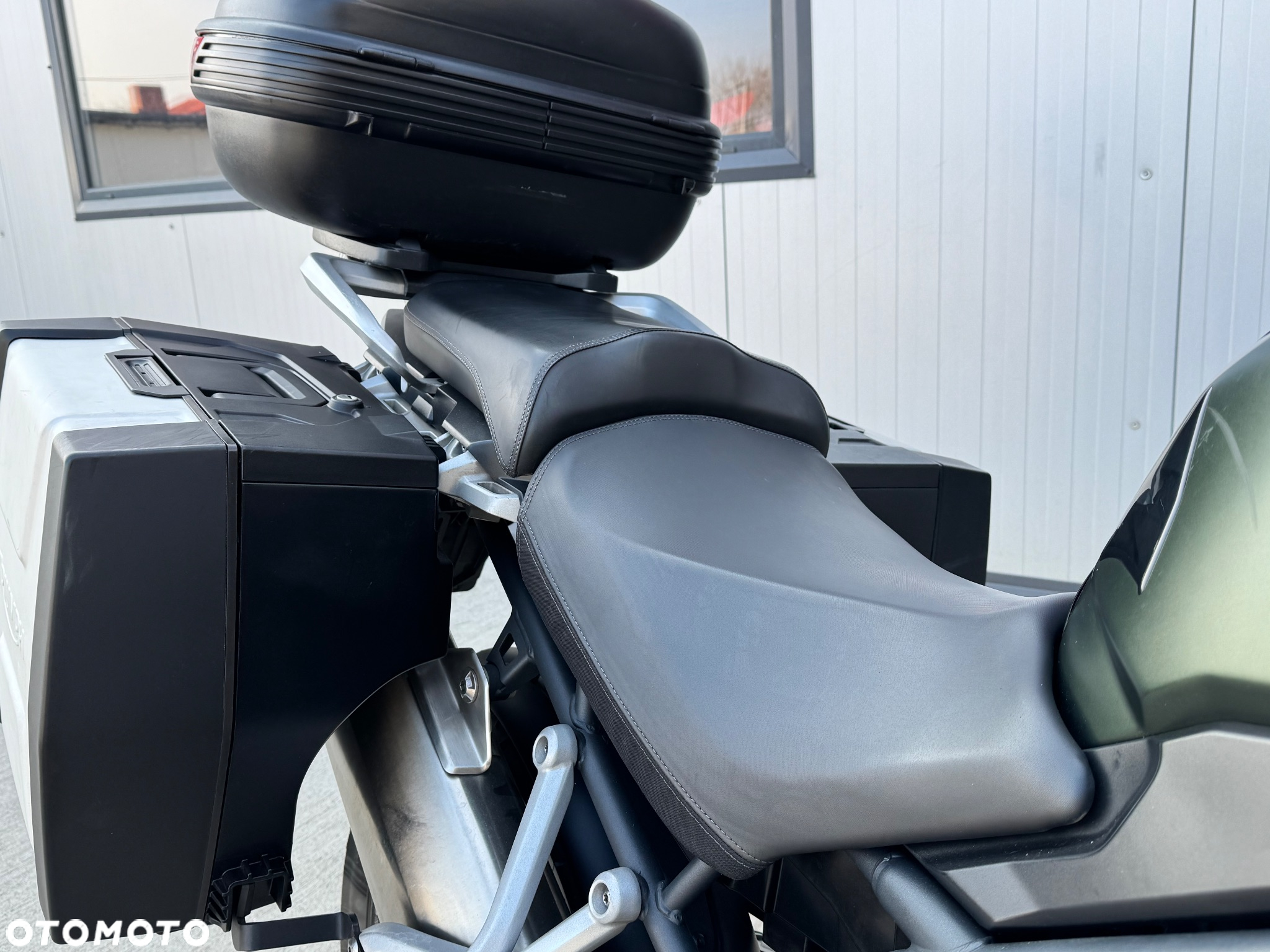 Triumph Tiger - 9