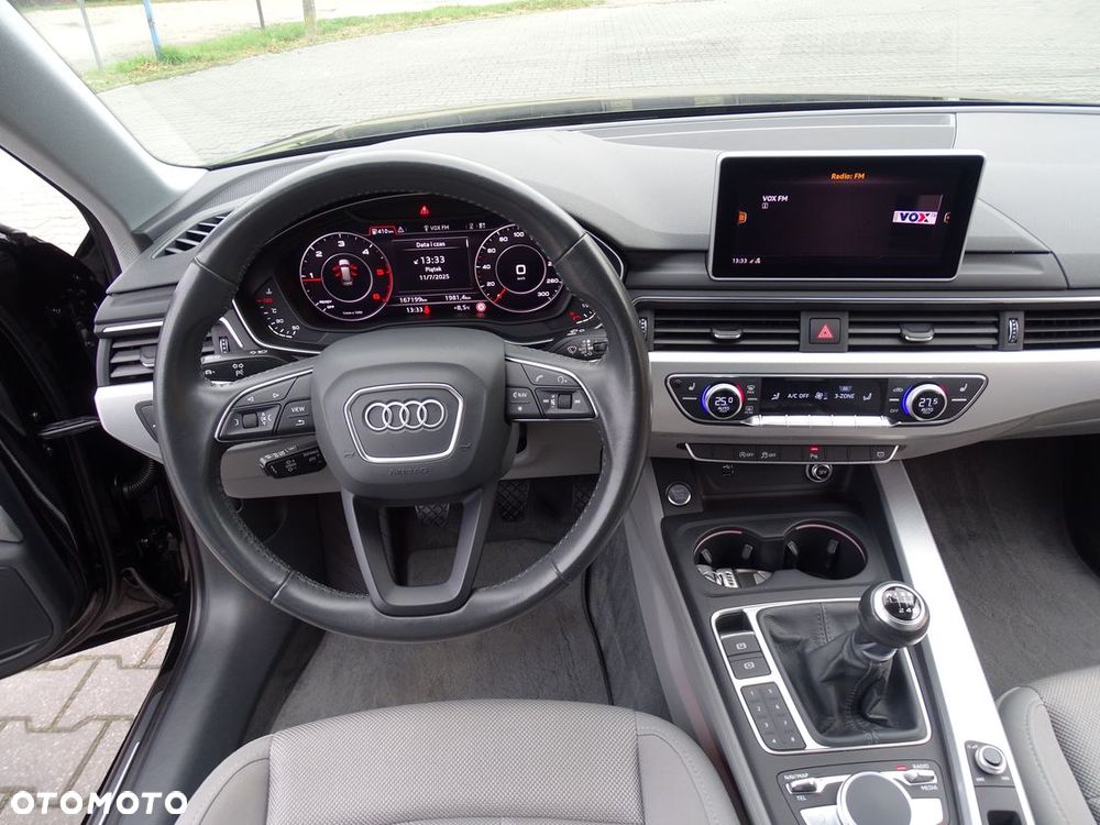 Audi A4 Avant 2.0 TDI DPF clean diesel Ambiente - 24