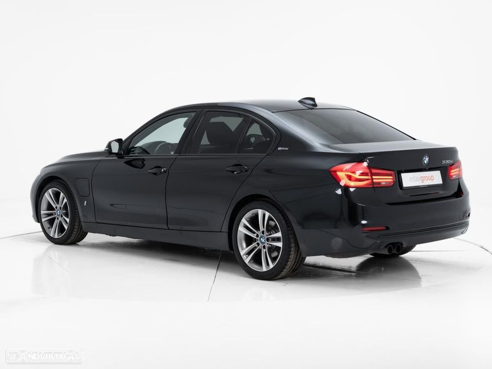 BMW 330 - 4
