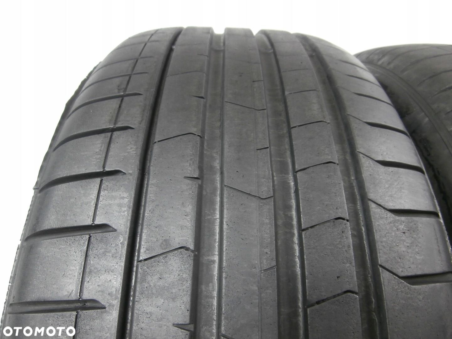 2X opony 245/40R19 PIRELLI P ZERO - 2