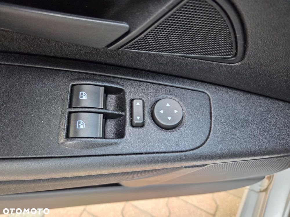 Fiat Grande Punto Actual 1.2 8V Estiva - 13