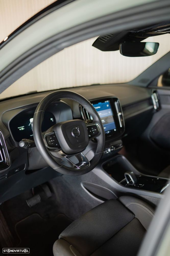 Volvo XC 40 Recharge Plus - 22