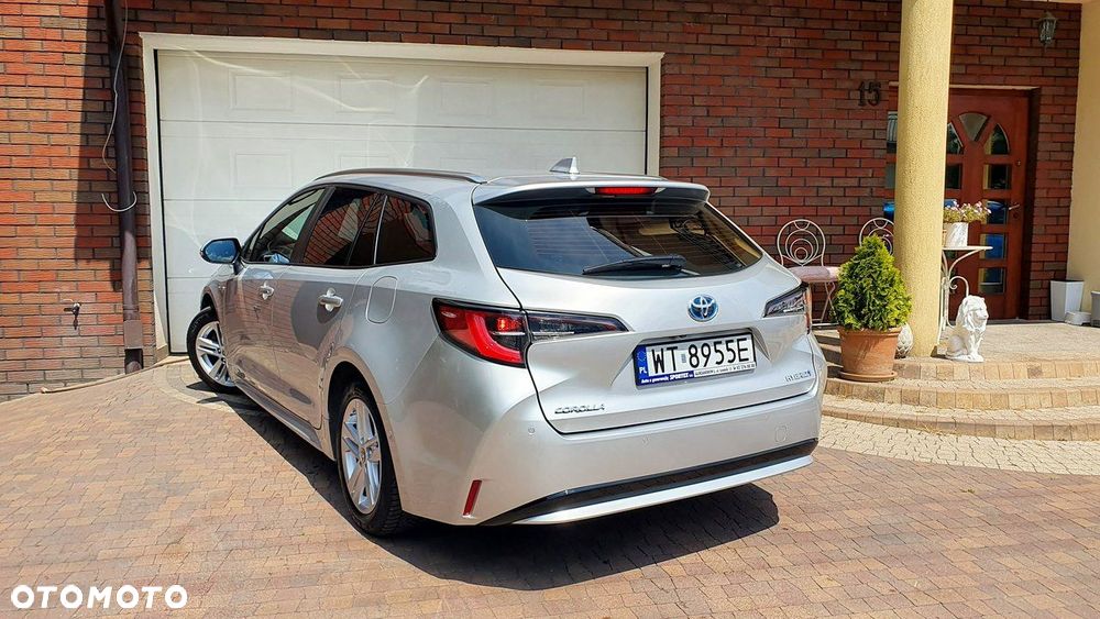 Toyota Corolla 1.8 Hybrid Comfort - 9