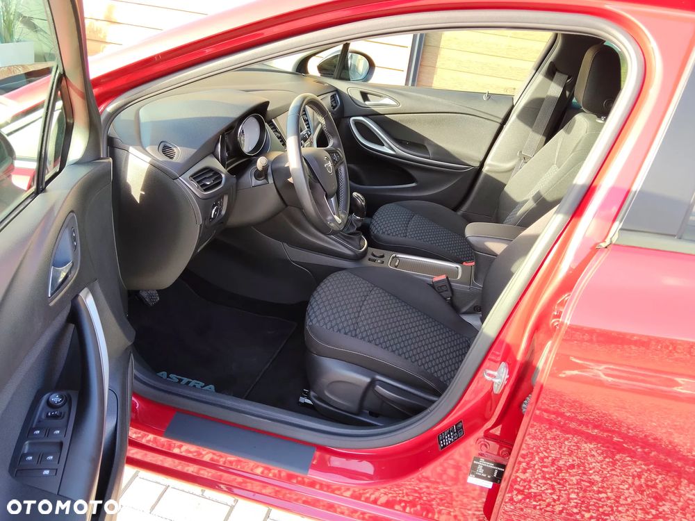 Opel Astra 1.2 Turbo Elegance - 9