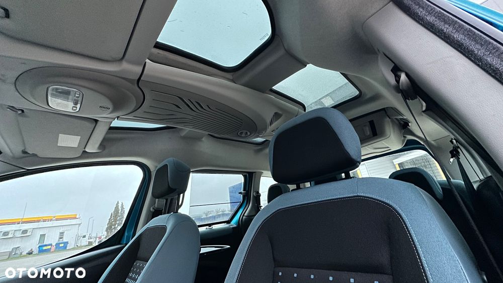 Citroën Berlingo Multispace e-HDi 90 FAP EGS6 Exclusive - 23