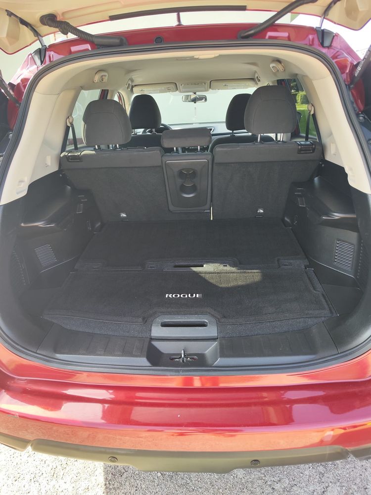 Nissan Rogue - 13