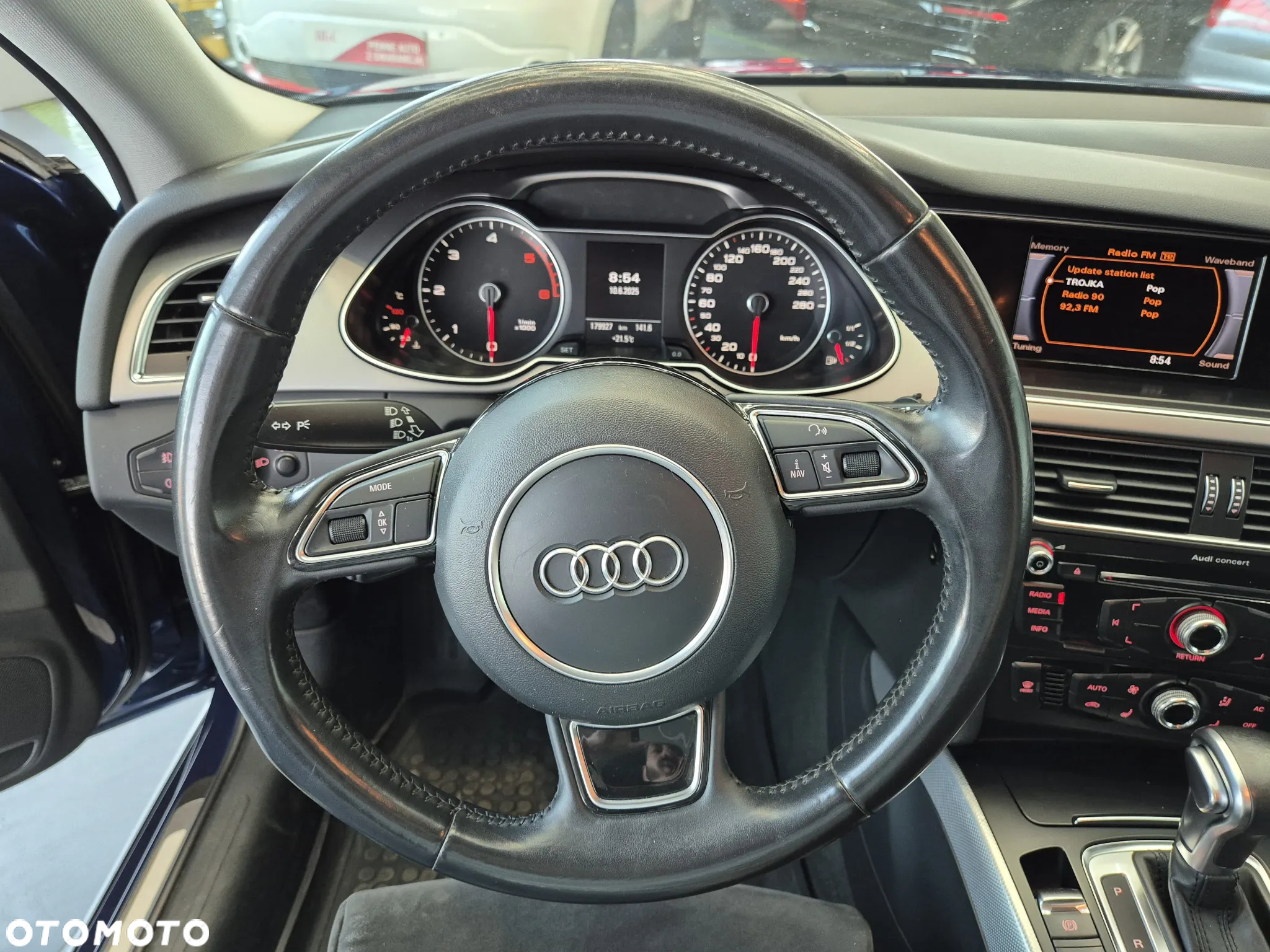 Audi A4 Avant 2.0 TDI DPF quattro S tronic S line Sportpaket - 26