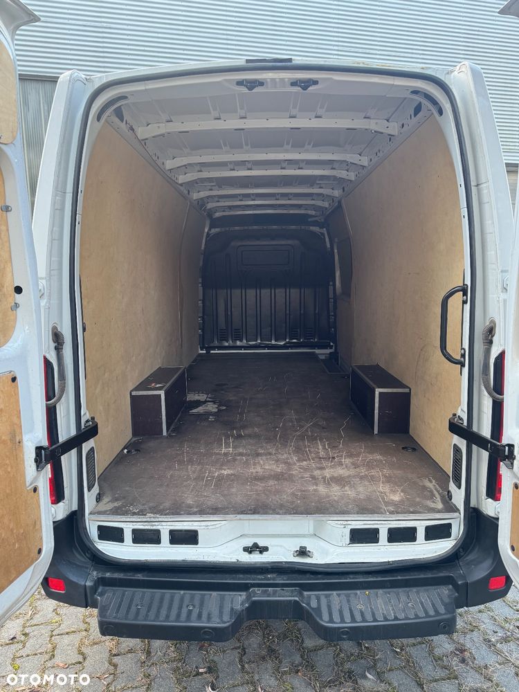 Renault Master - 18