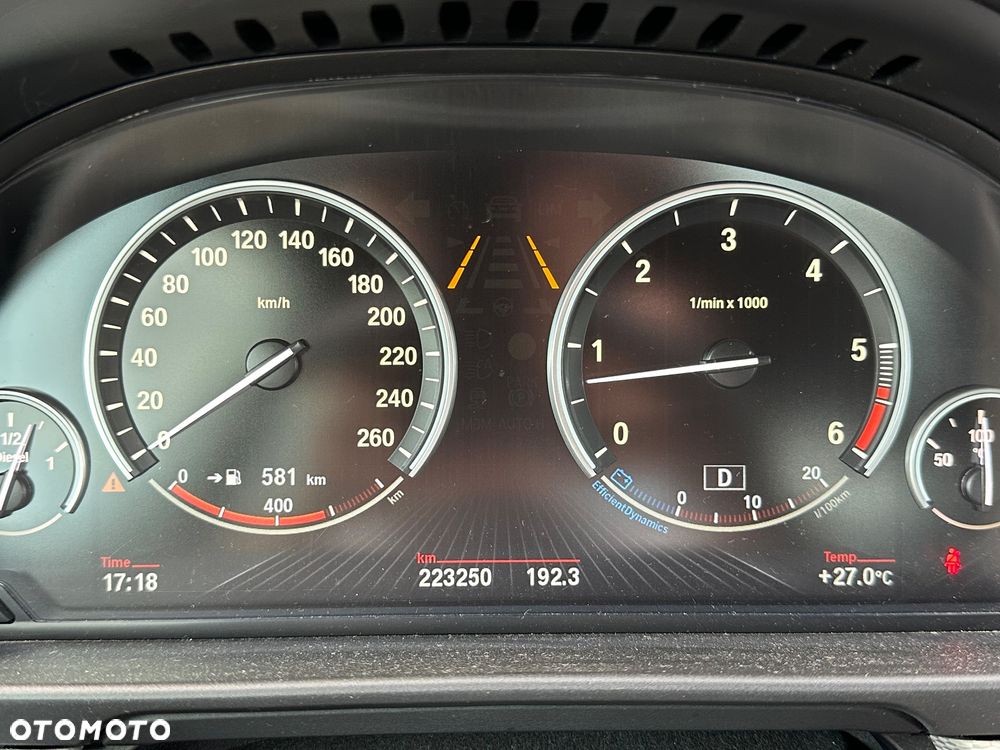 BMW Seria 5 530d xDrive - 15