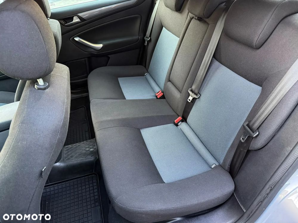 Ford Mondeo 2.0 Trend / Trend+ - 9