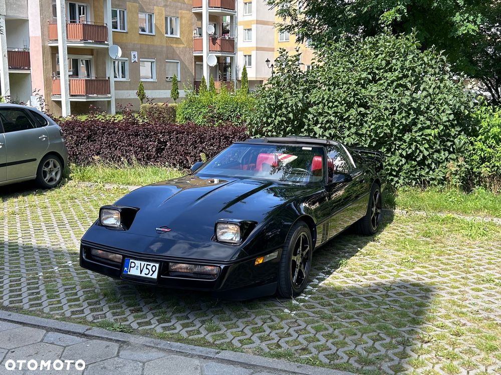 Chevrolet Corvette - 2