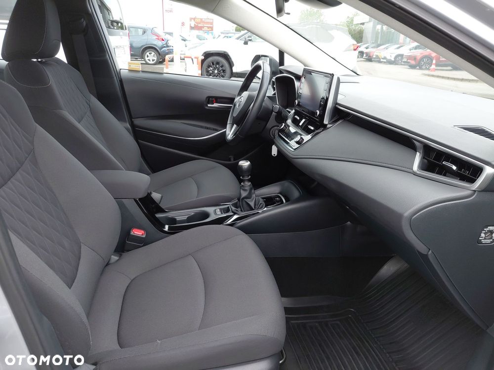 Toyota Corolla - 9