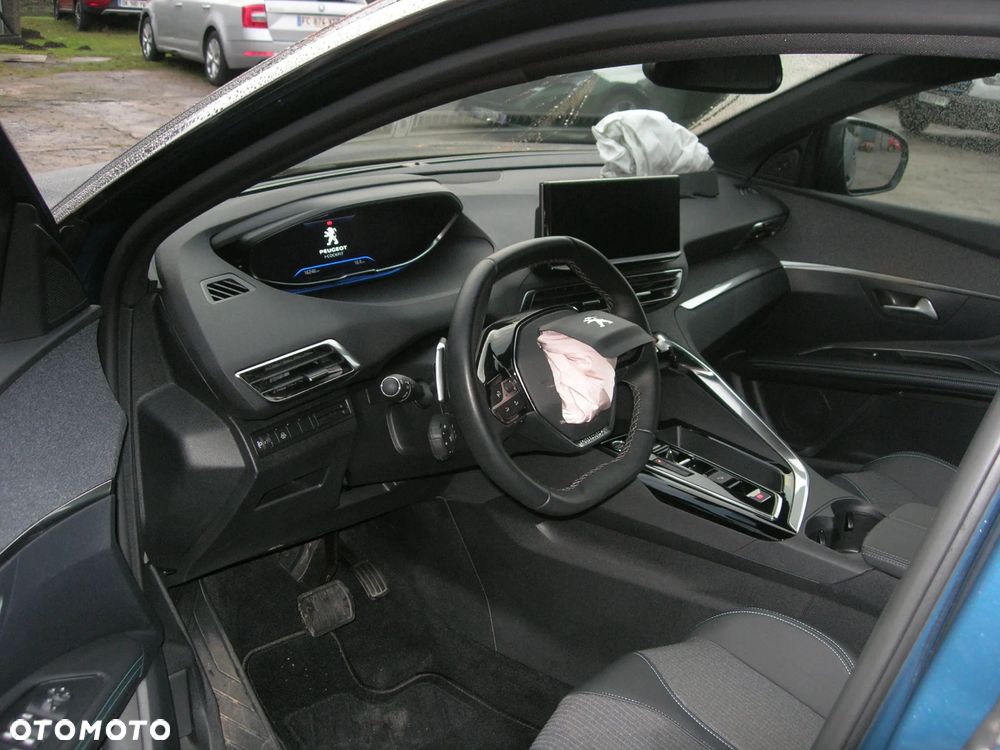 Peugeot 3008 PureTech 130 Stop & Start GPF EAT8 Allure Pack - 11