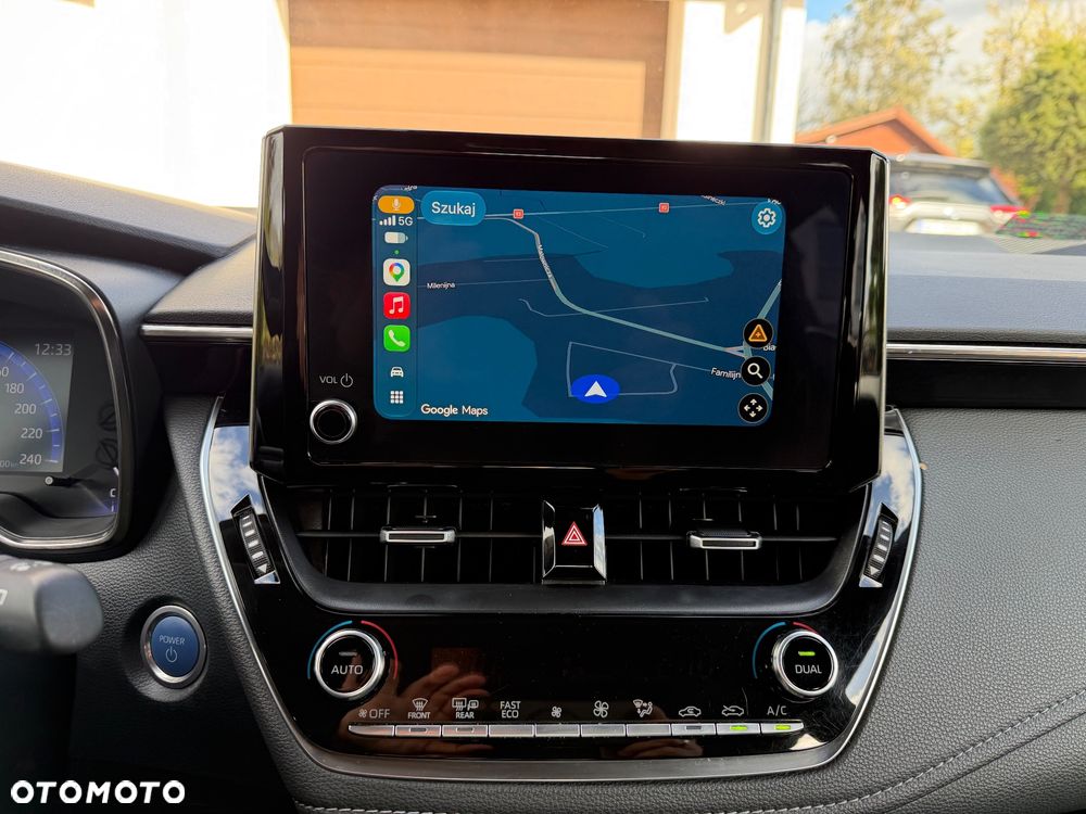 Toyota Corolla 1.8 Hybrid Comfort - 17