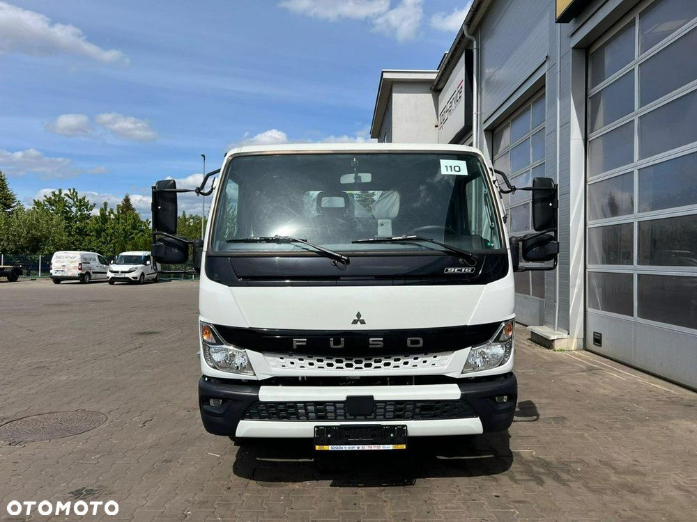 Mitsubishi Fuso - 3