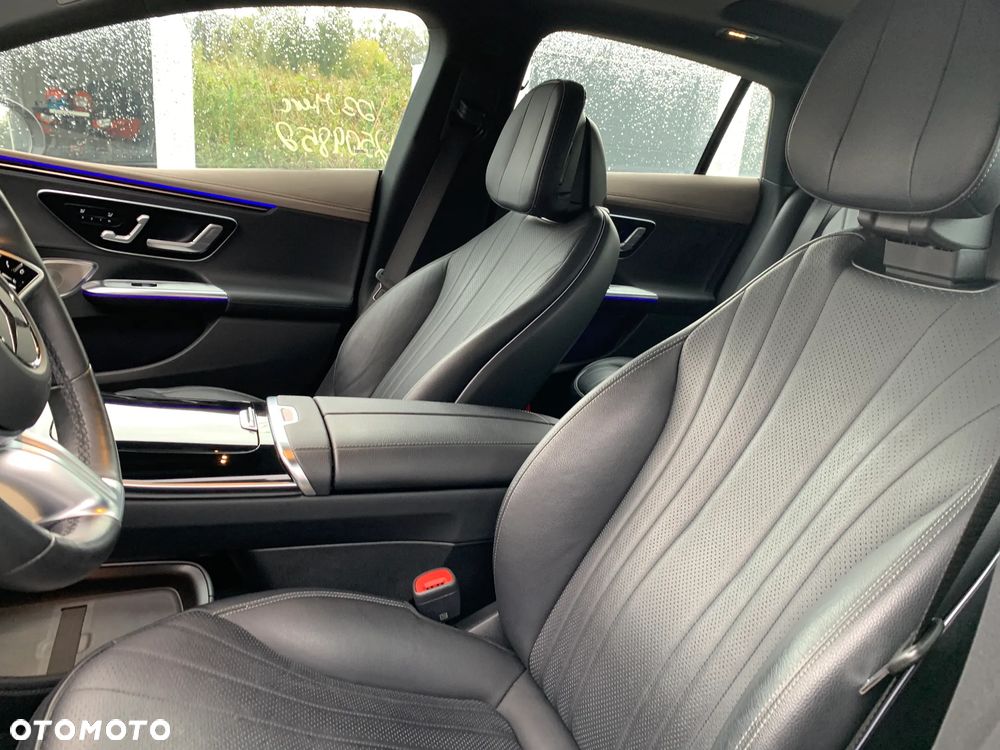 Mercedes-Benz EQE 350 Edition Electric Art - 16