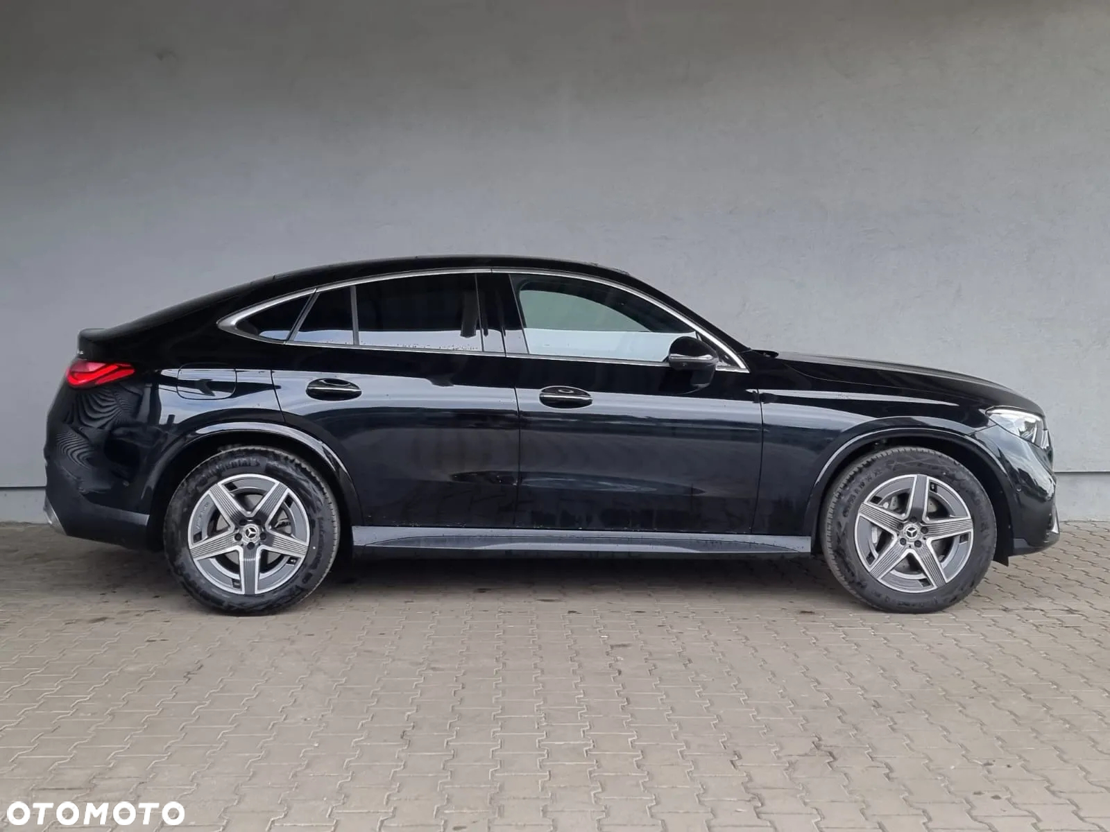 Mercedes-Benz GLC - 4