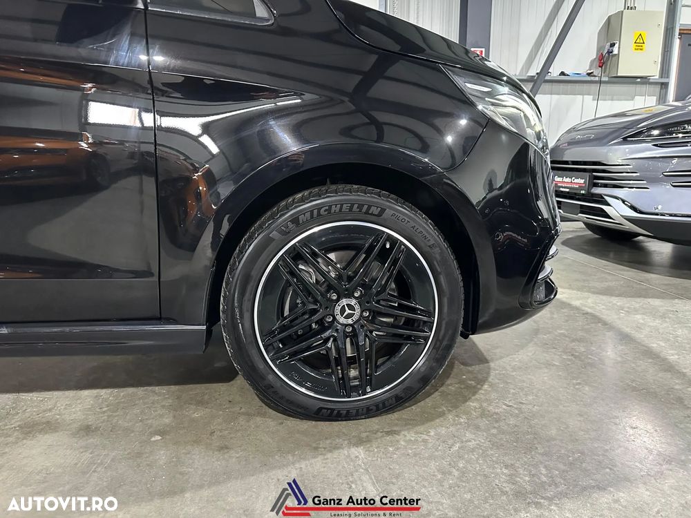 Mercedes-Benz V 300 d Extralang 4Matic 9G-TRONIC - 35